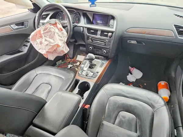 WAUAFAFL8GN017083 2016 AUDI A4 - Image 8