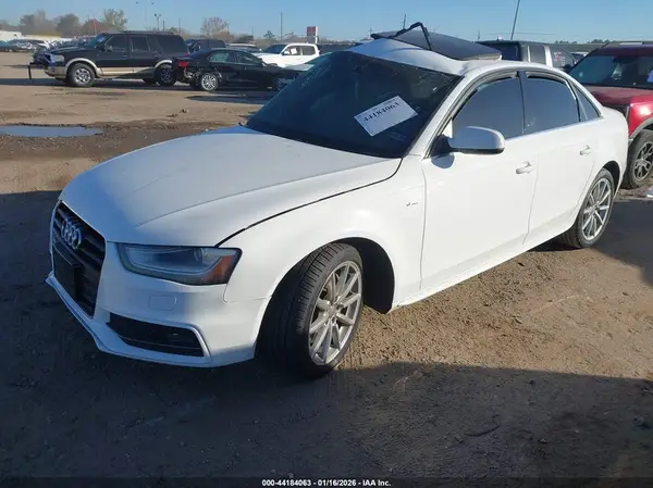 WAUAFAFLXGN003072 2016 AUDI A4 - Image 2