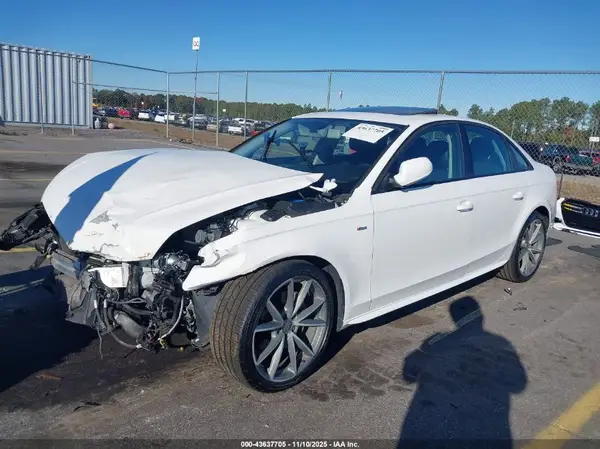 WAUAFAFLXGN015612 2016 AUDI A4 - Image 2