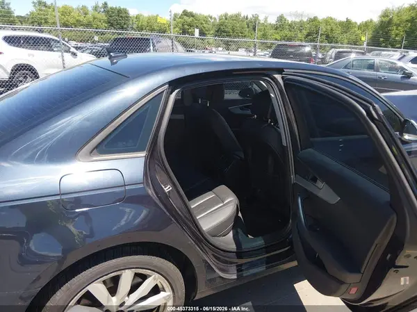 WAUANAF40HN006933 2017 AUDI A4 - Image 8