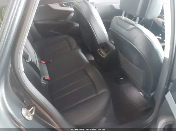 WAUANAF41HN006519 2017 AUDI A4 - Image 7