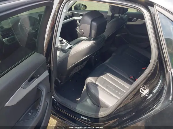 WAUANAF41HN009047 2017 AUDI A4 - Image 8