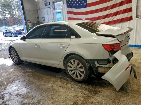 WAUANAF41HN018735 2017 AUDI A4 - Image 2