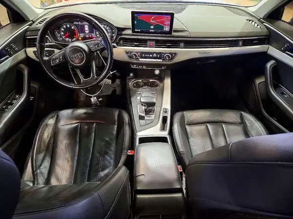 WAUANAF41HN031193 2017 AUDI A4 - Image 8