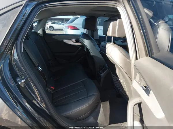 WAUANAF41HN055333 2017 AUDI A4 - Image 8