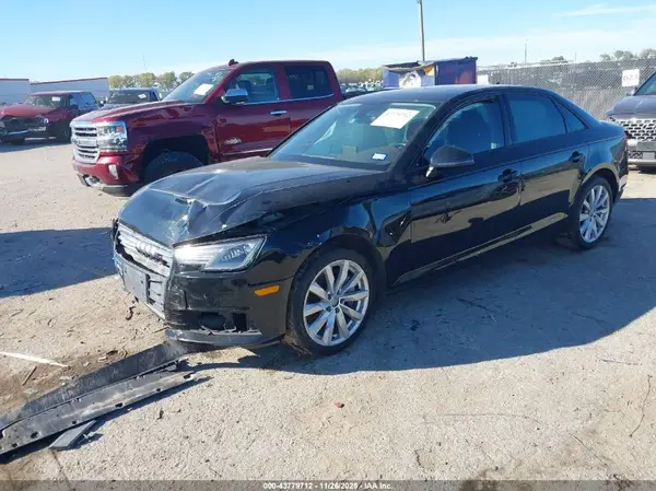WAUANAF42HN025600 2017 AUDI A4 - Image 2