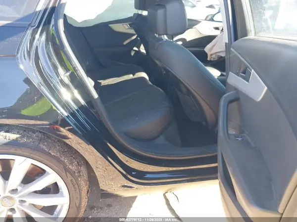 WAUANAF42HN025600 2017 AUDI A4 - Image 8