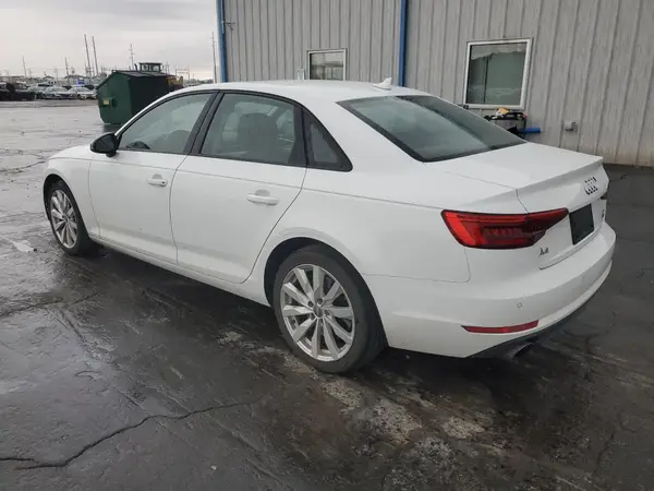 WAUANAF43HN002763 2017 AUDI A4 - Image 2