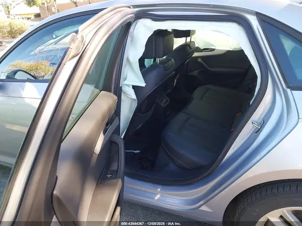 WAUANAF43HN025301 2017 AUDI A4 - Image 8