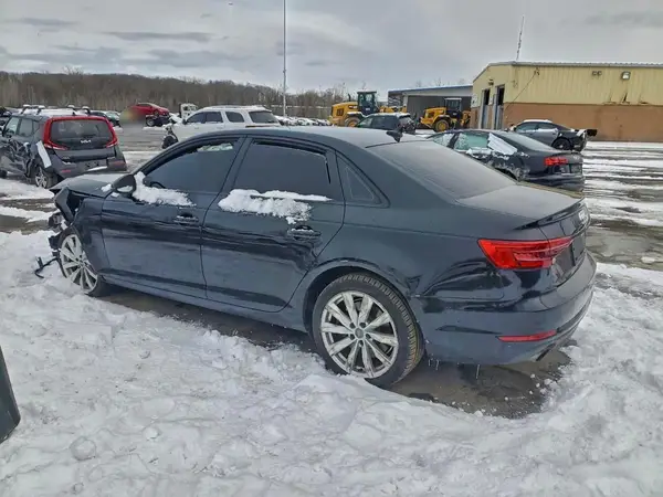 WAUANAF43HN032572 2017 AUDI A4 - Image 2