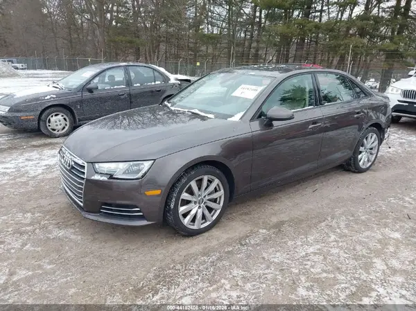 WAUANAF43HN038789 2017 AUDI A4 - Image 2