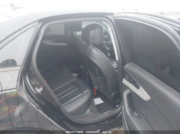 WAUANAF44HN008104 2017 AUDI A4 - Image 8