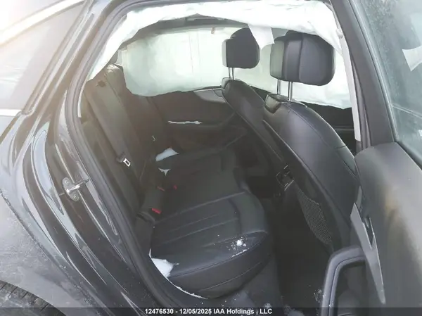 WAUANAF44JN010165 2018 AUDI A4 - Image 8