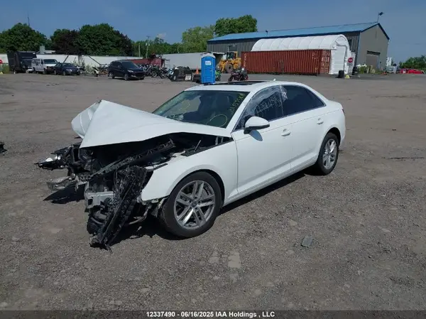 WAUANAF45HN003302 2017 AUDI A4 - Image 2