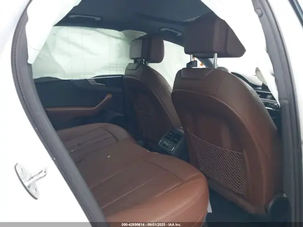 WAUANAF45HN023811 2017 AUDI A4 - Image 8
