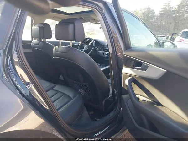 WAUANAF45HN029267 2017 AUDI A4 - Image 8