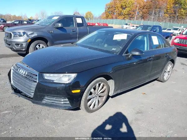 WAUANAF45HN037062 2017 AUDI A4 - Image 2