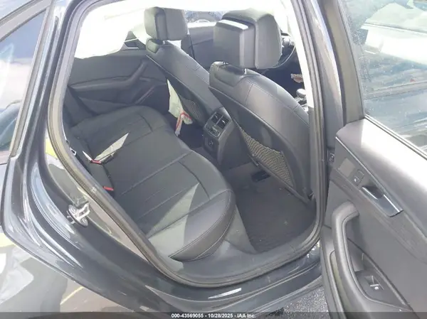 WAUANAF45HN038101 2017 AUDI A4 - Image 8
