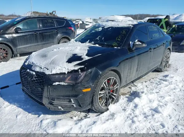 WAUANAF45JA077686 2018 AUDI A4 - Image 2