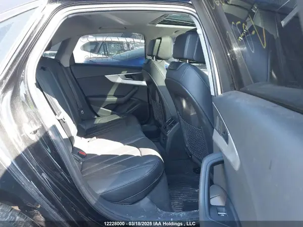 WAUANAF45JA077686 2018 AUDI A4 - Image 8