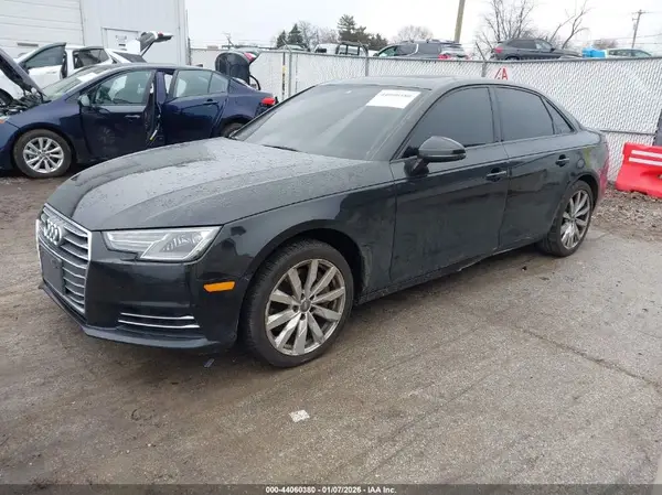 WAUANAF46HN002398 2017 AUDI A4 - Image 2