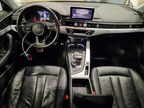 WAUANAF47HN010011 2017 AUDI A4 - Image 8