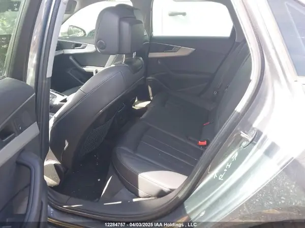 WAUANAF47JA065975 2018 AUDI A4 - Image 8