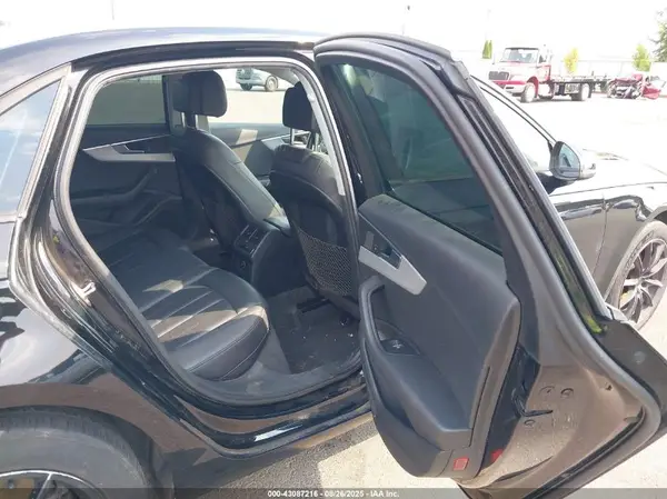WAUANAF48HN042482 2017 AUDI A4 - Image 8