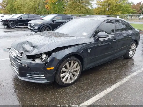 WAUANAF4XHN055900 2017 AUDI A4 - Image 2