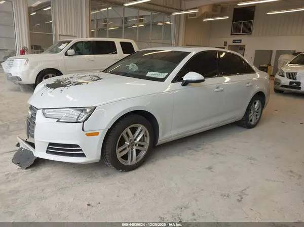 WAUANAF4XHN064709 2017 AUDI A4 - Image 2