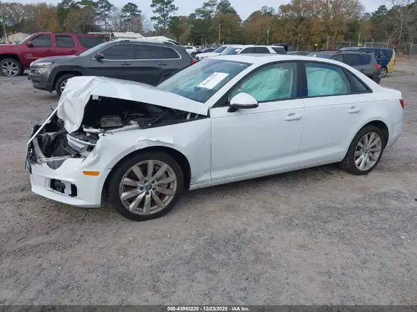 WAUANAF4XHN065875 2017 AUDI A4 - Image 2