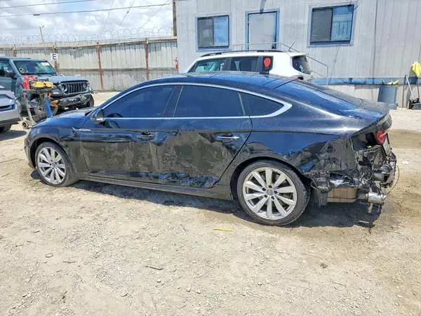 WAUANCF51JA102359 2018 AUDI A5 - Image 2