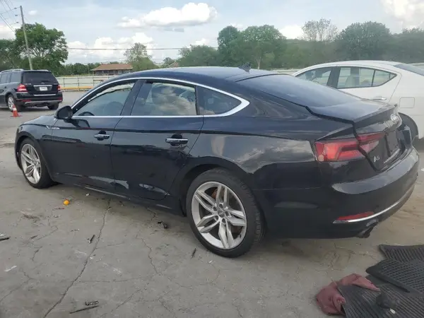 WAUANCF51KA051205 2019 AUDI A5 - Image 2