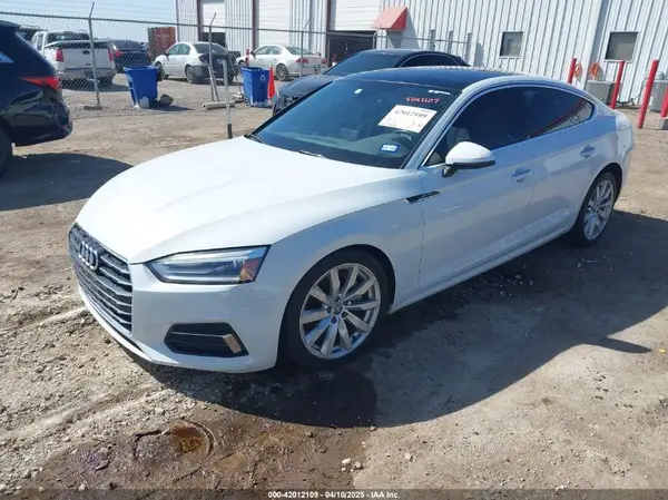 WAUANCF52JA063720 2018 AUDI A5 - Image 2