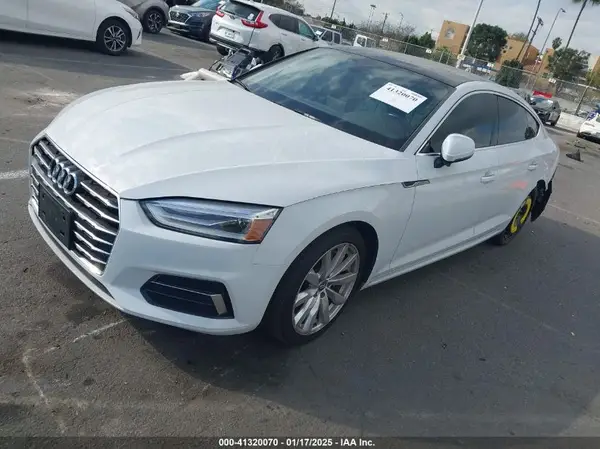 WAUANCF52JA101351 2018 AUDI A5 - Image 2