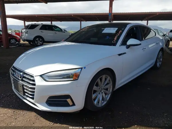WAUANCF52JA130204 2018 AUDI A5 - Image 2
