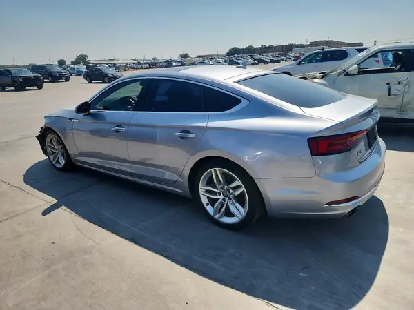 WAUANCF52KA054453 2019 AUDI A5 - Image 2