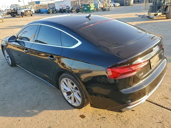 WAUANCF52LA004721 2020 AUDI A5 - Image 2