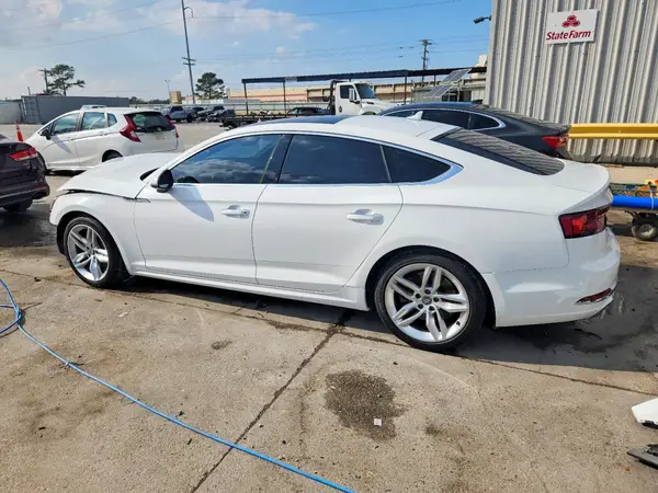 WAUANCF53KA065378 2019 AUDI A5 - Image 2