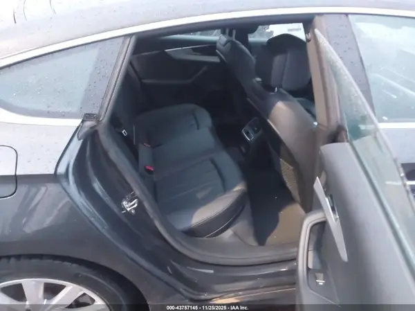 WAUANCF54JA008525 2018 AUDI A5 - Image 8
