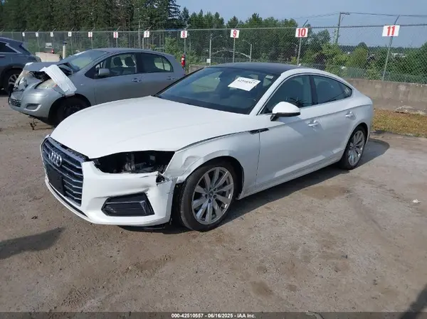 WAUANCF55JA103725 2018 AUDI A5 - Image 2