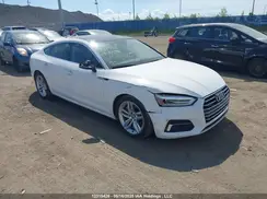 WAUANCF55KA040577 2019 AUDI A5