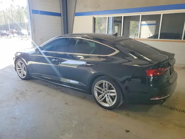 WAUANCF55KA063678 2019 AUDI A5 - Image 2