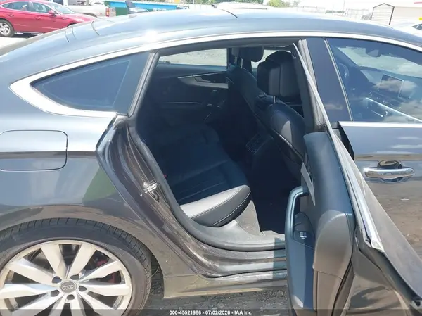 WAUANCF56JA112174 2018 AUDI A5 - Image 8