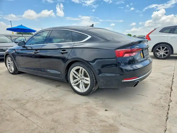 WAUANCF56KA061406 2019 AUDI A5 - Image 2