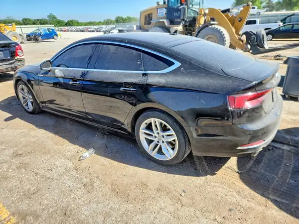 WAUANCF56KA061499 2019 AUDI A5 - Image 2