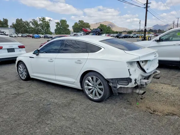 WAUANCF57JA043205 2018 AUDI A5 - Image 2