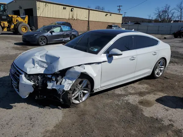 WAUANCF57KA044405 2019 AUDI A5 - Image 1