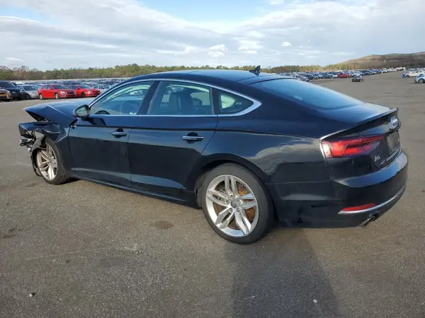 WAUANCF57KA051645 2019 AUDI A5 - Image 2