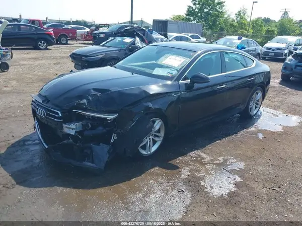 WAUANCF58KA056062 2019 AUDI A5 - Image 2